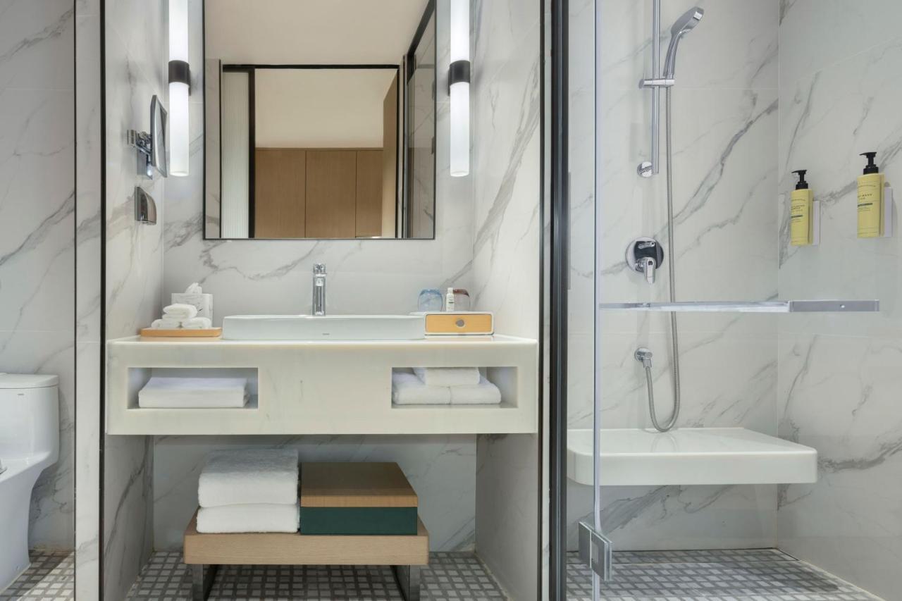 Element Guangzhou Baiyun Hotell Exteriör bild