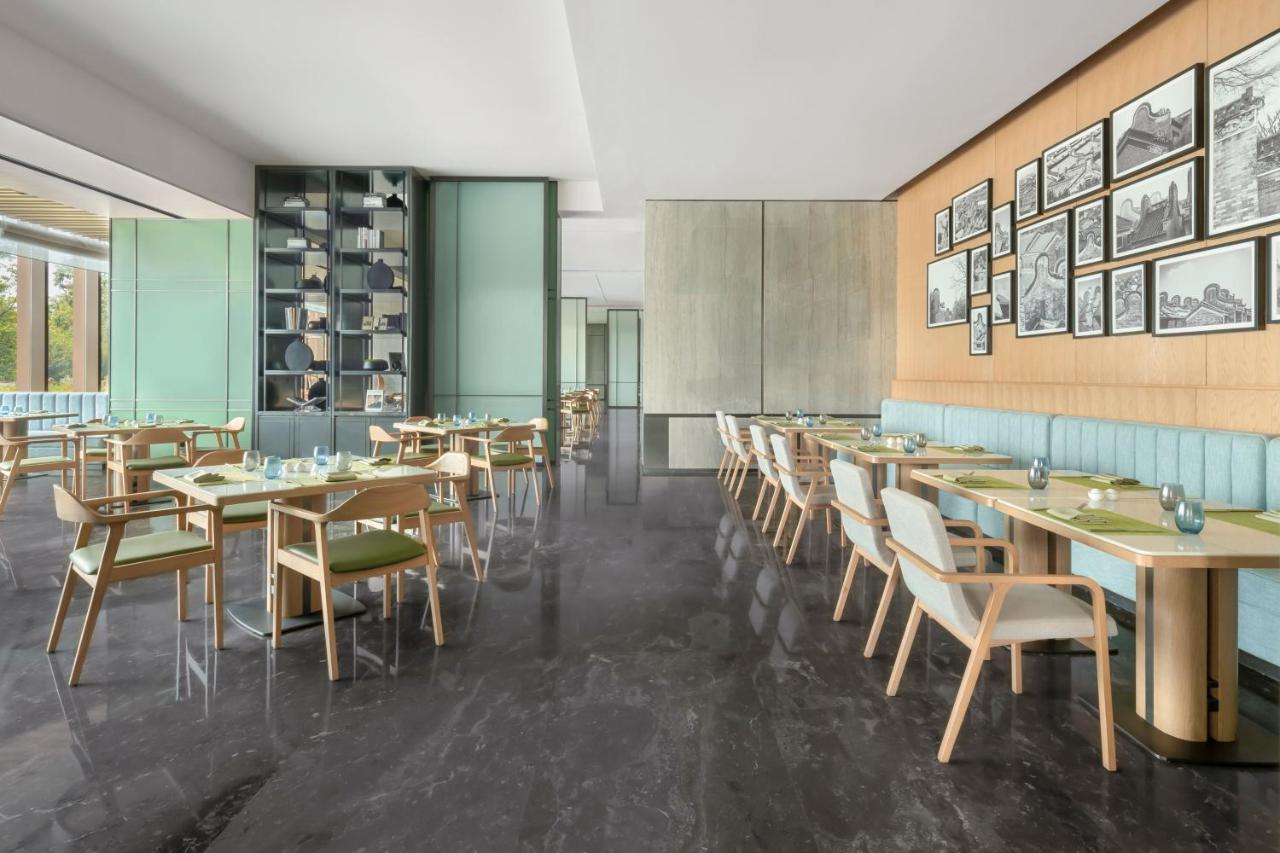 Element Guangzhou Baiyun Hotell Exteriör bild