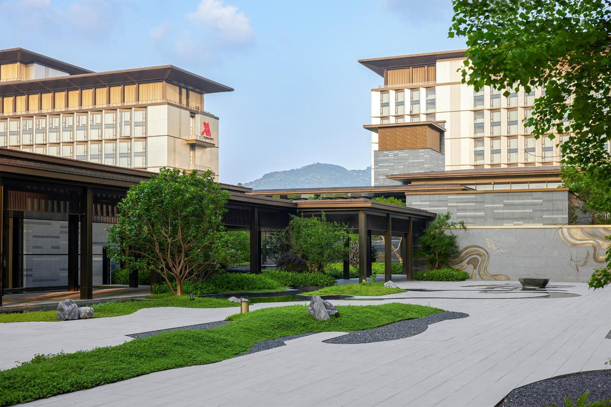 Element Guangzhou Baiyun Hotell Exteriör bild