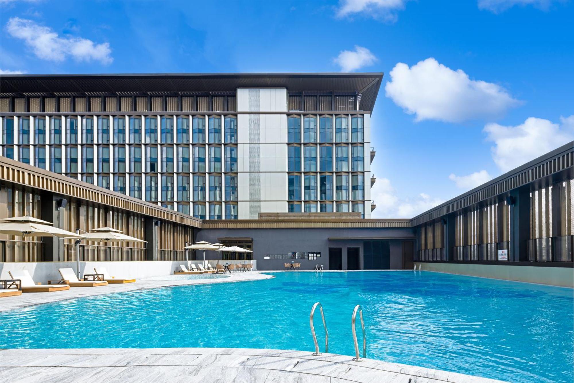 Element Guangzhou Baiyun Hotell Exteriör bild
