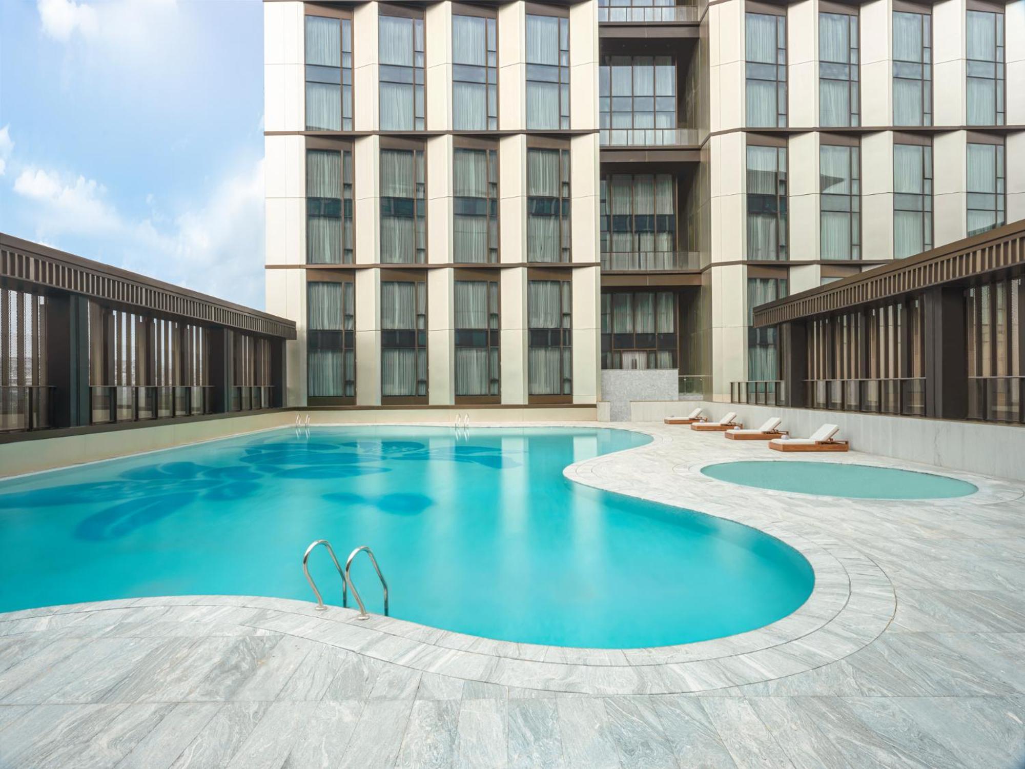 Element Guangzhou Baiyun Hotell Exteriör bild